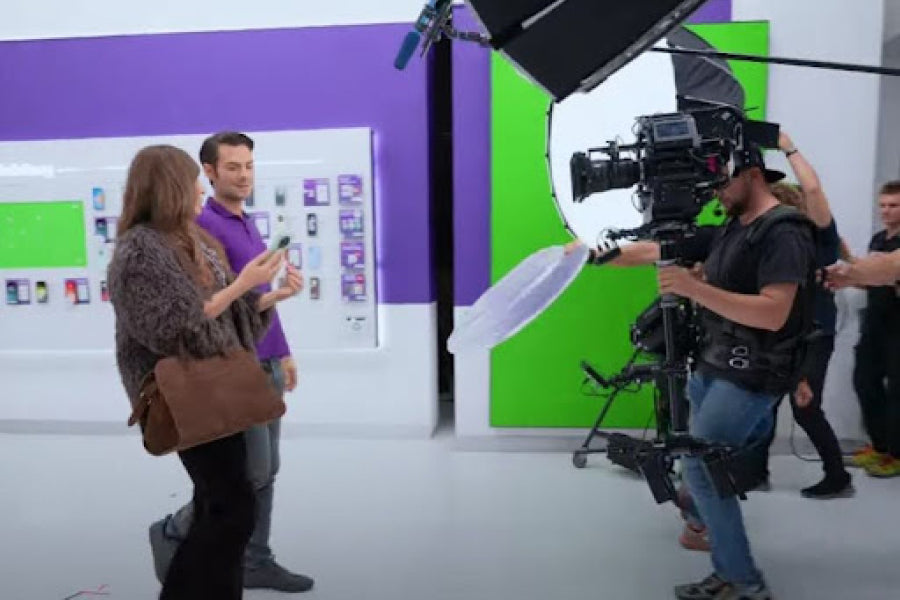 Matilda Suede Dark Chocolate w kampanii telewizyjnej